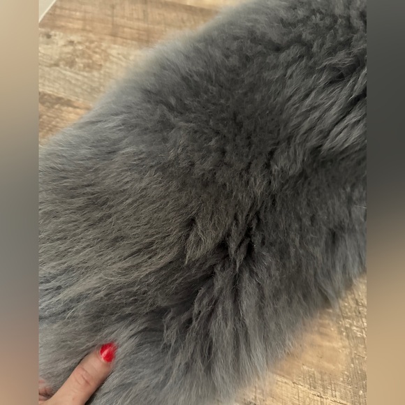 Ferragamo shearling cropped jacket - Picture 8 of 11